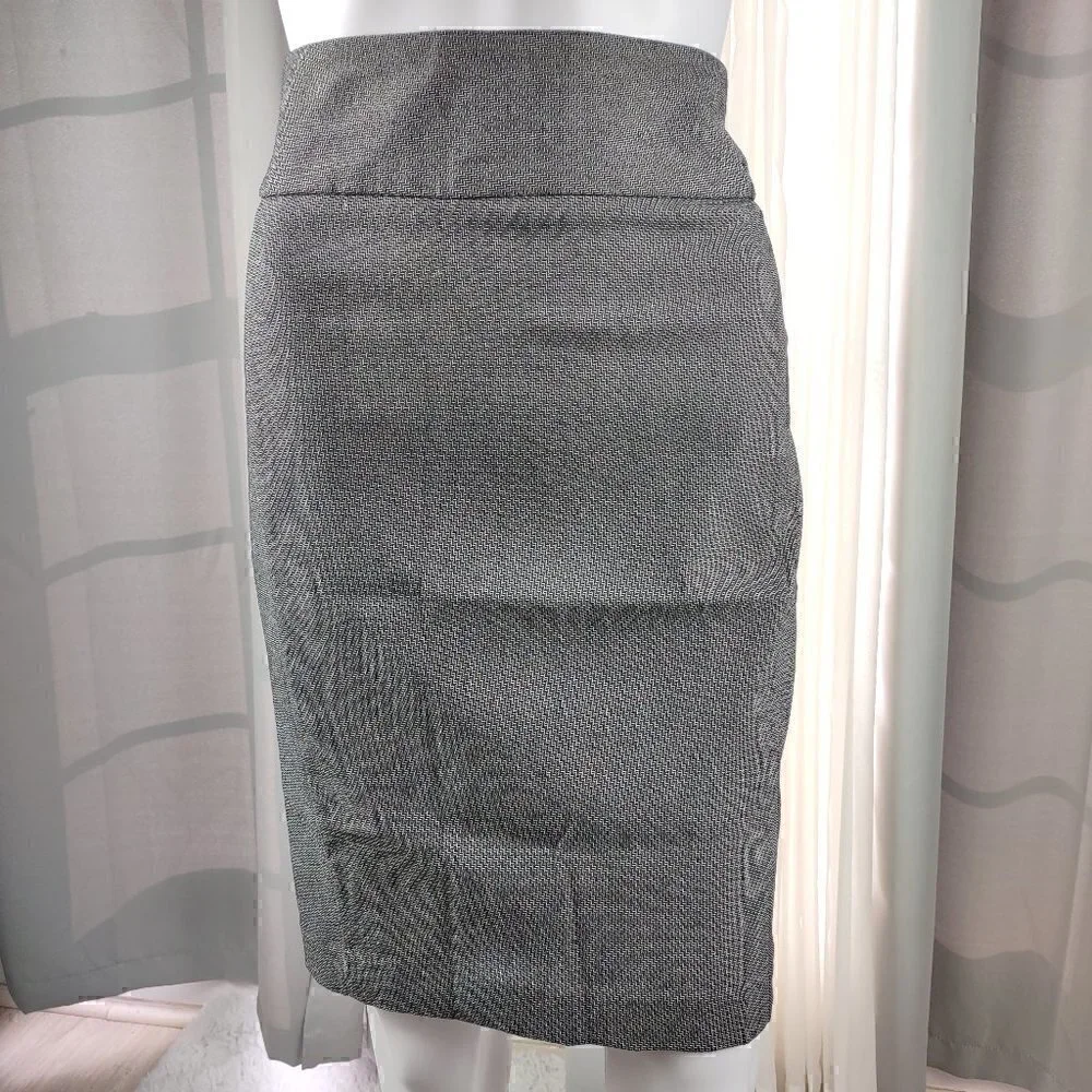 APT. 9 Women's The Torie Gray Pencil Back Zip Midi Skirt. Size 10 - Picture 2 of 11